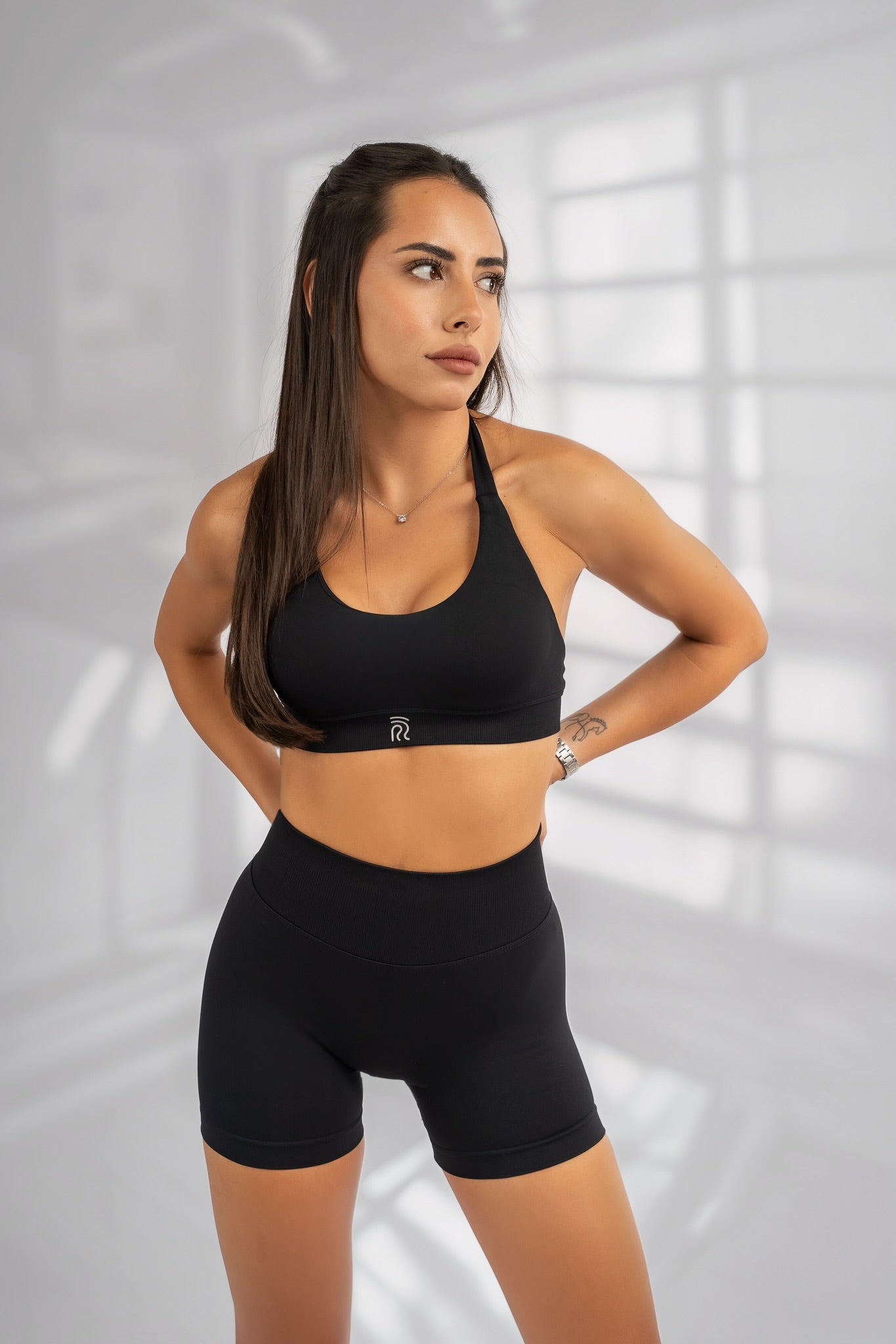 חזיית ספורט EMBER